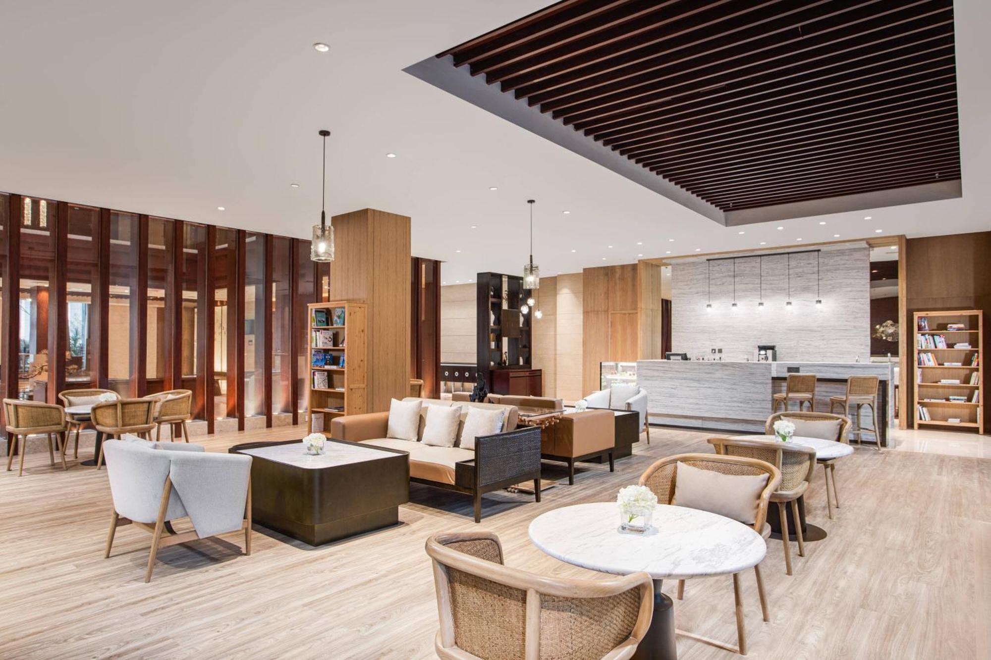 Courtyard By Marriott Wuxi Lihu Lake Exterior photo